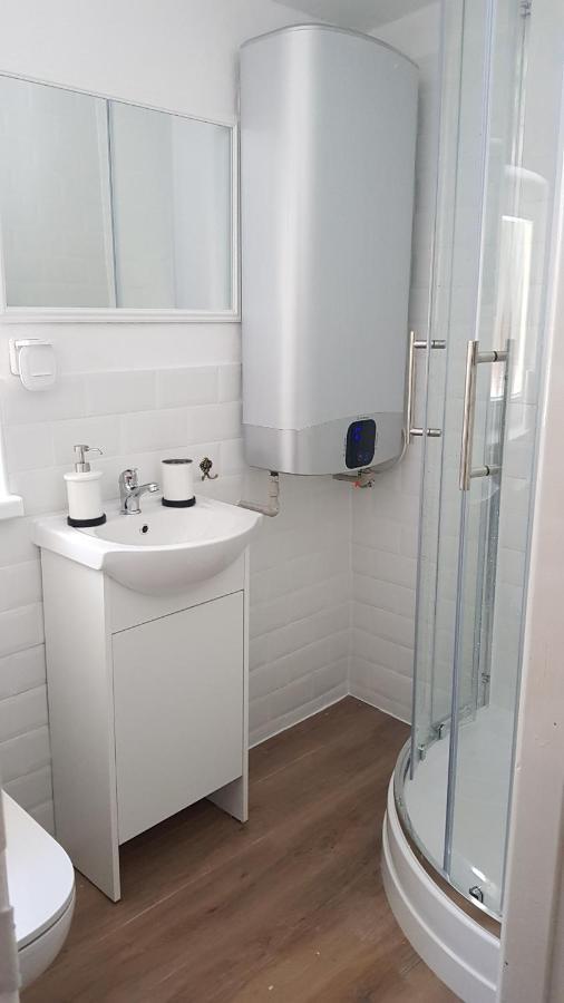 Ubytovani V Soukromi - Apartman Meran Svoboda nad Úpou Exterior foto